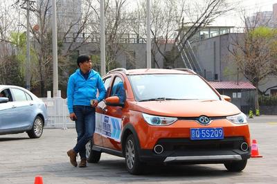 e起試駕 解鎖春日一站式購車新體驗，讓汽車陪駕服務成為你的專屬向導