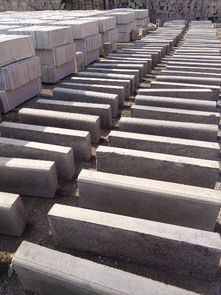 合誠(chéng)砼智 濟(jì)南章丘混凝土路沿石在現(xiàn)代道路建設(shè)中的卓越應(yīng)用
